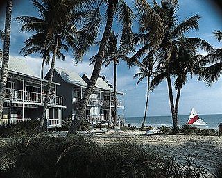Lahaina Inn Resort Estero Exterior photo